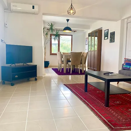 Tatil Evi Pina